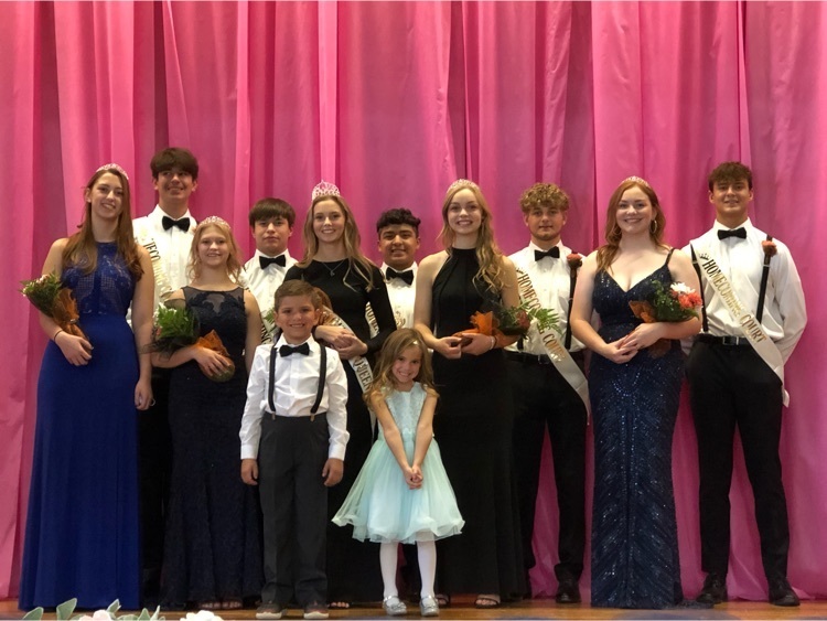 Homecoming court