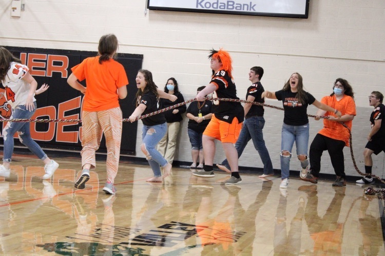 tug of war